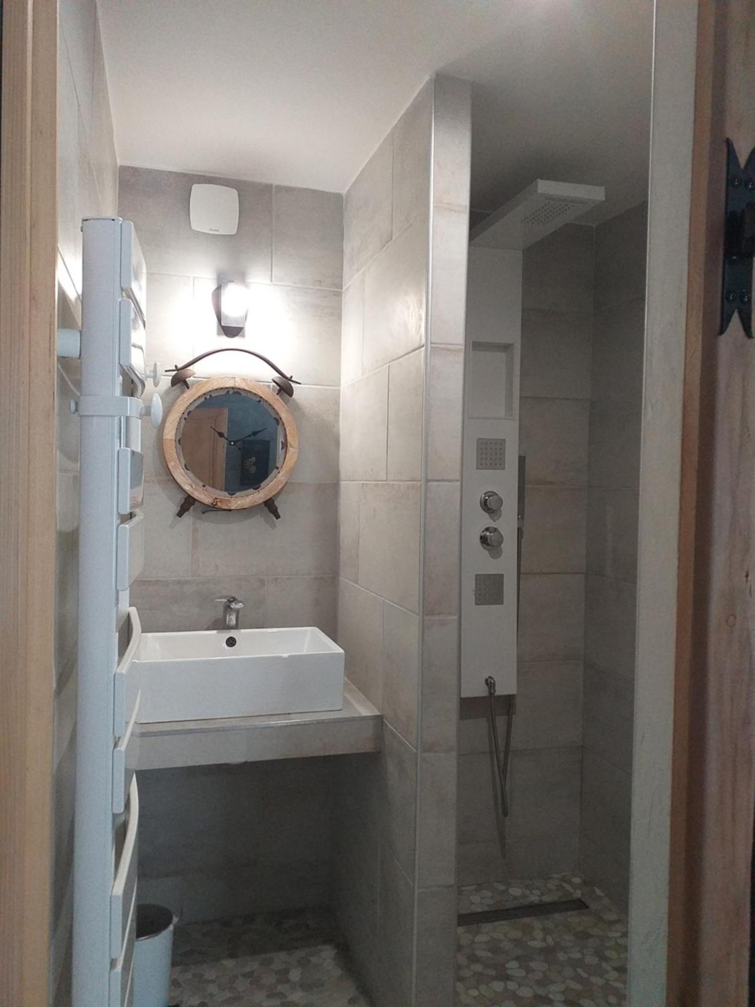 La Berrycurienne Proche Du Zoo De Beauval Saint-Aignan Avec Sdb, Wc Et Spa Privatif Pour Chaque Chambre Lucay-le-Male Quarto foto