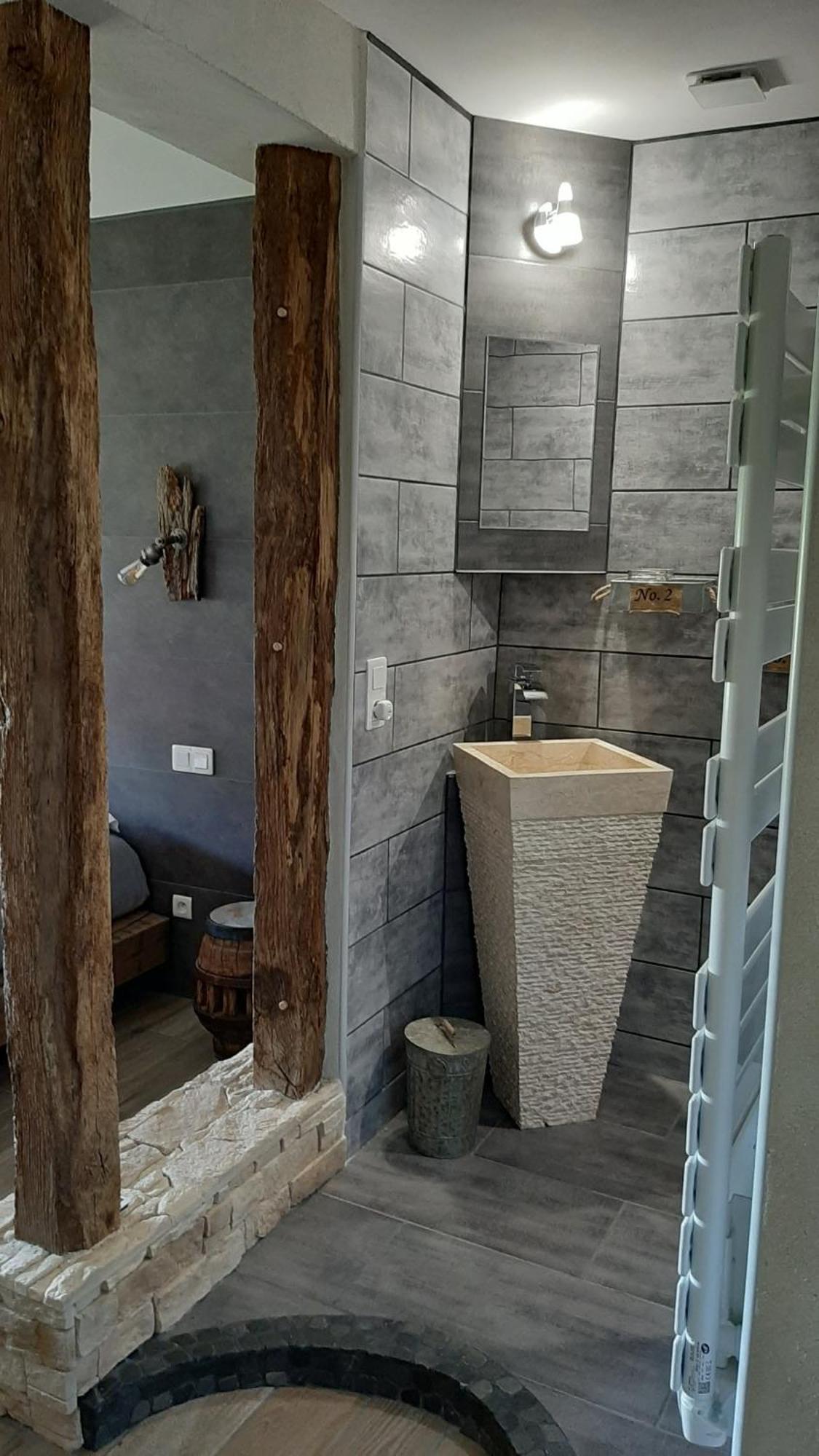 La Berrycurienne Proche Du Zoo De Beauval Saint-Aignan Avec Sdb, Wc Et Spa Privatif Pour Chaque Chambre Lucay-le-Male Quarto foto