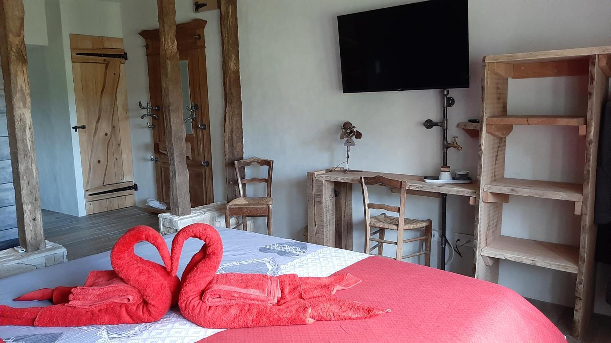 La Berrycurienne Proche Du Zoo De Beauval Saint-Aignan Avec Sdb, Wc Et Spa Privatif Pour Chaque Chambre Lucay-le-Male Quarto foto